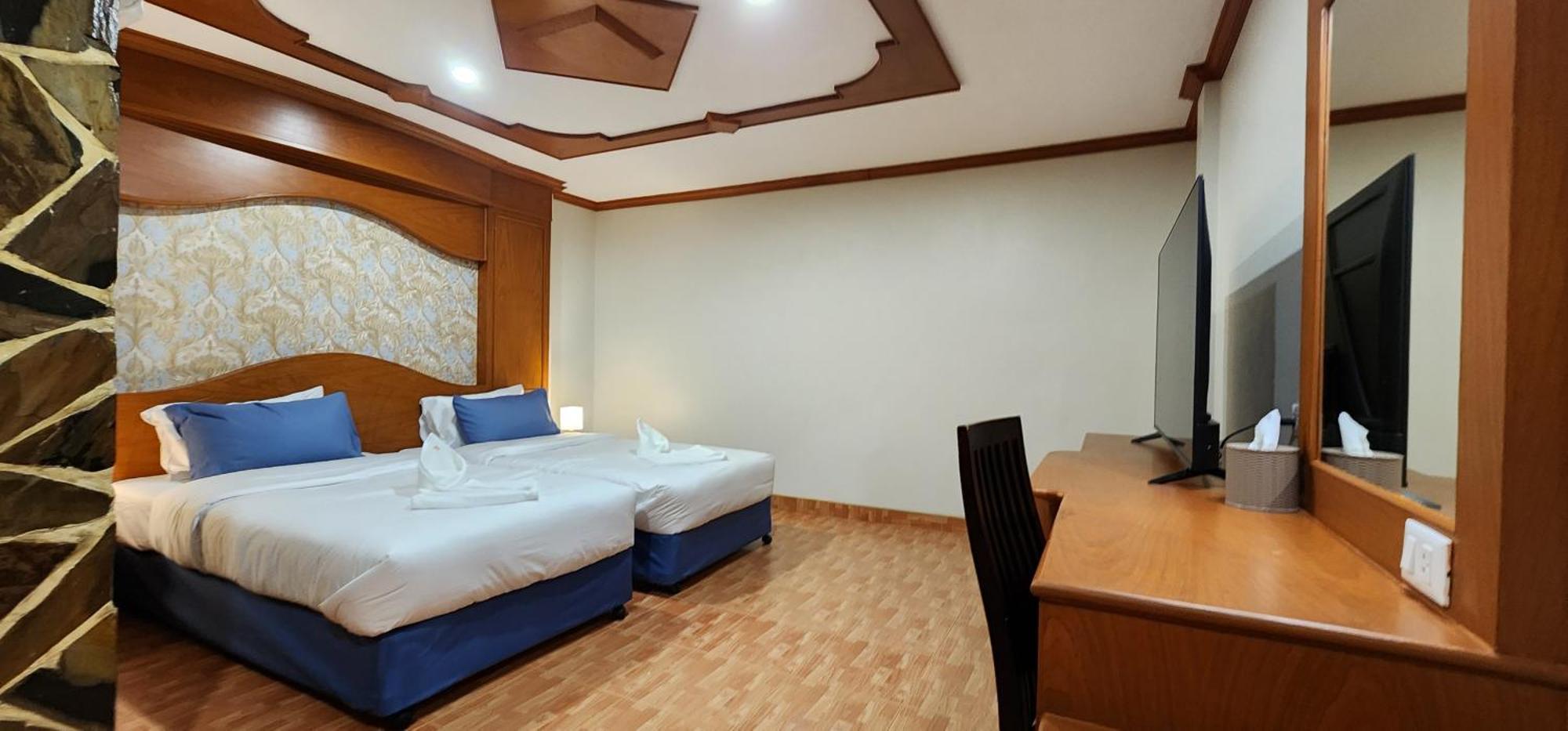 Arya Suites Patong Beach Экстерьер фото
